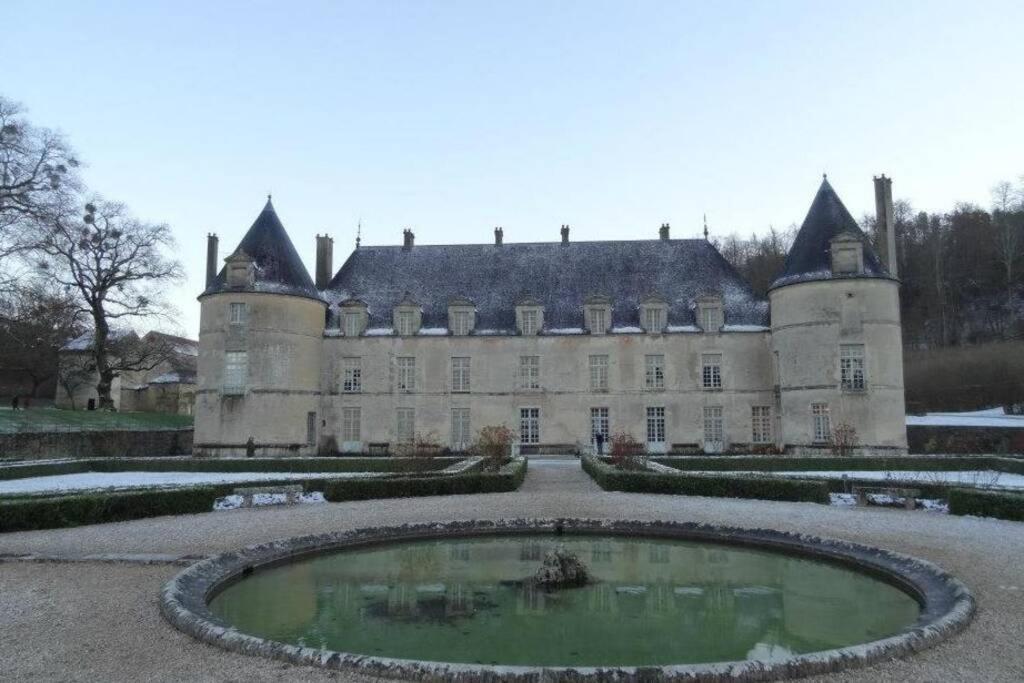 Charmante Maison Bourguignonne Avec Grand Jardin Et Parking Montbard Εξωτερικό φωτογραφία